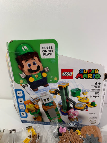 LEGO Super Mario Adventures Luigi Starter Course Toy 71387