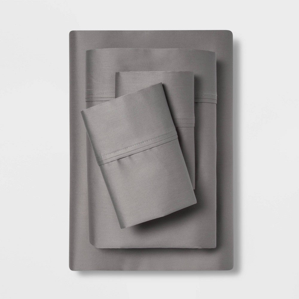 Full Solid Performance 400 Thread Count Sheet Set Gray - Threshold™: Cotton Sateen Includes 4 Pieces Fits up to 18’’