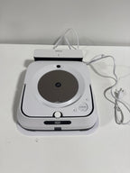 See Desc IRobot - Braava Jet M6 Wi-Fi Connected Robot Mop - White - *Vacuums & Carpet Cleaners