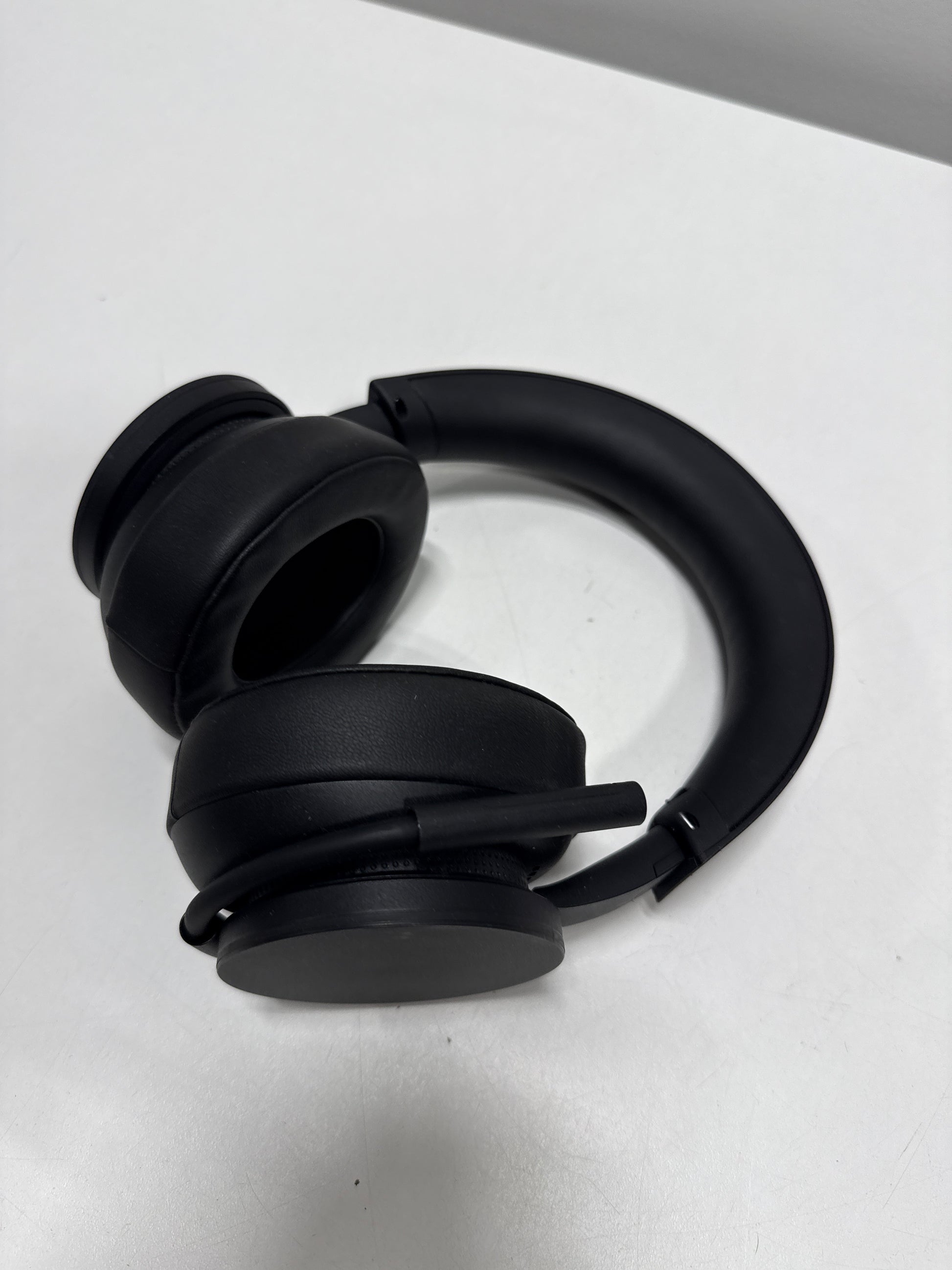 Used Xbox Wireless Stereo Headset - Xbox One/Series X|S/PC: Hybrid Connectivity Foam Ear Cushions - *Headphones & Tech