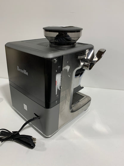 Scratch  & Dent  Breville - the Barista Express Impress Espresso Machine