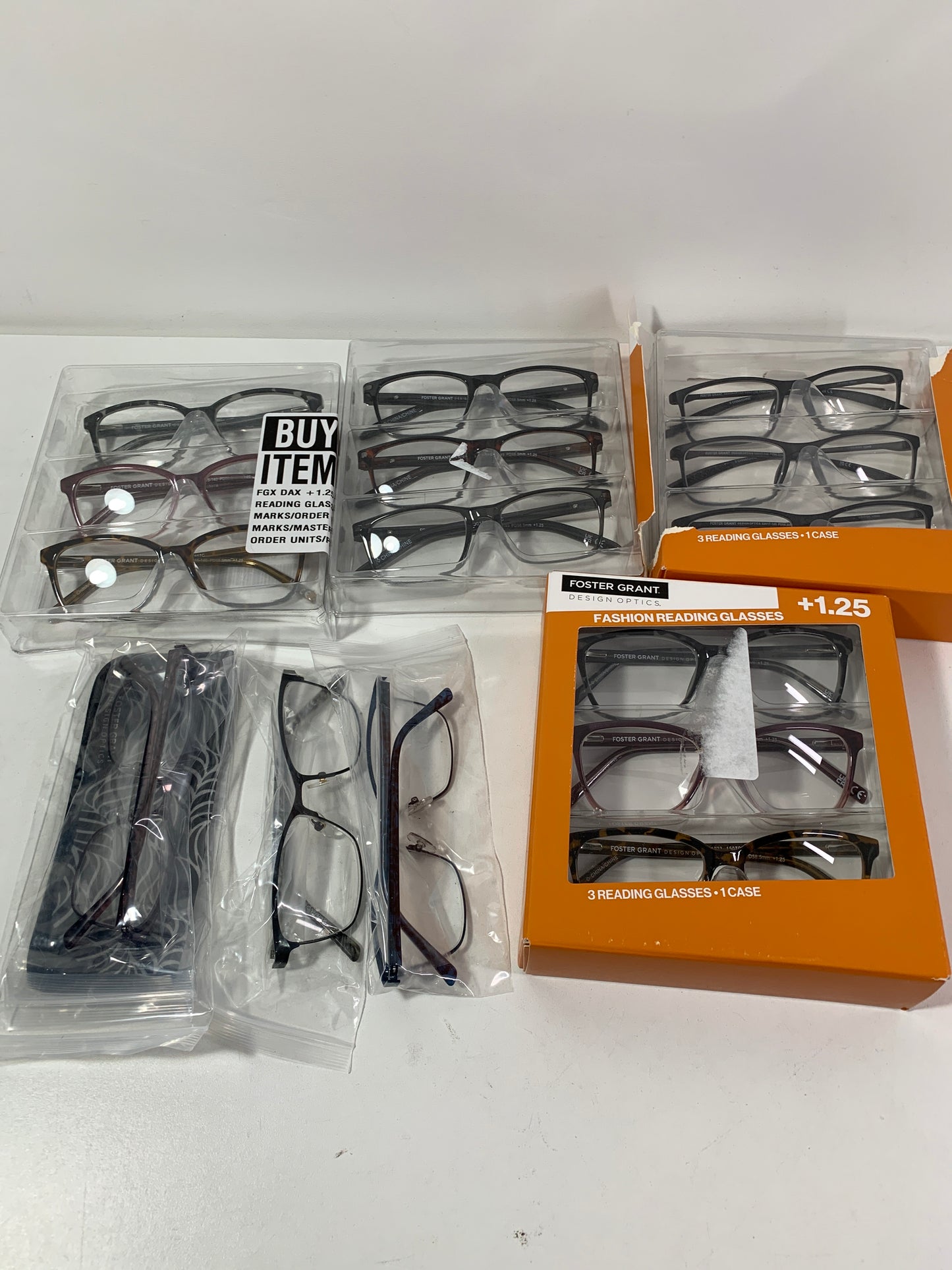 15 - Design Optics by Foster Grant Full Frame Plastic Classic Reading Glasses +1.25