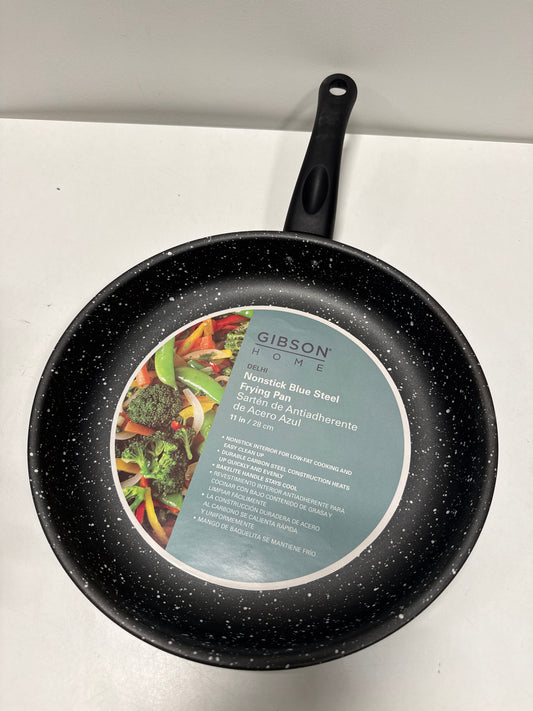 Delhi 11 Inch Round Nonstick Carbon Steel Frying Pan in Black