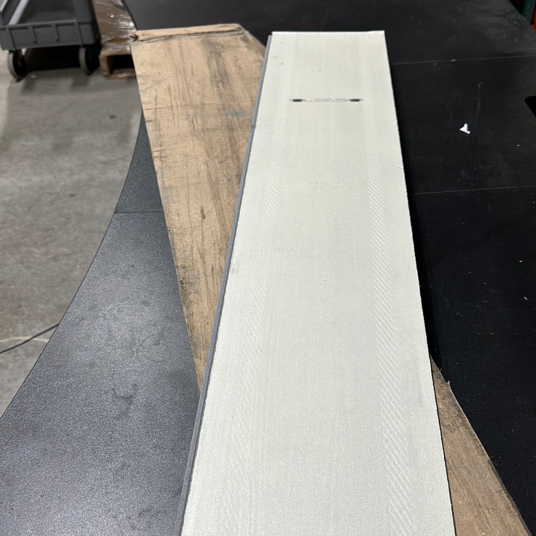 Mohawk Home Waterproof Luxury Vinyl Plank Flooring (20 sq ft/ctn) COLONIAL OAK RIGID
