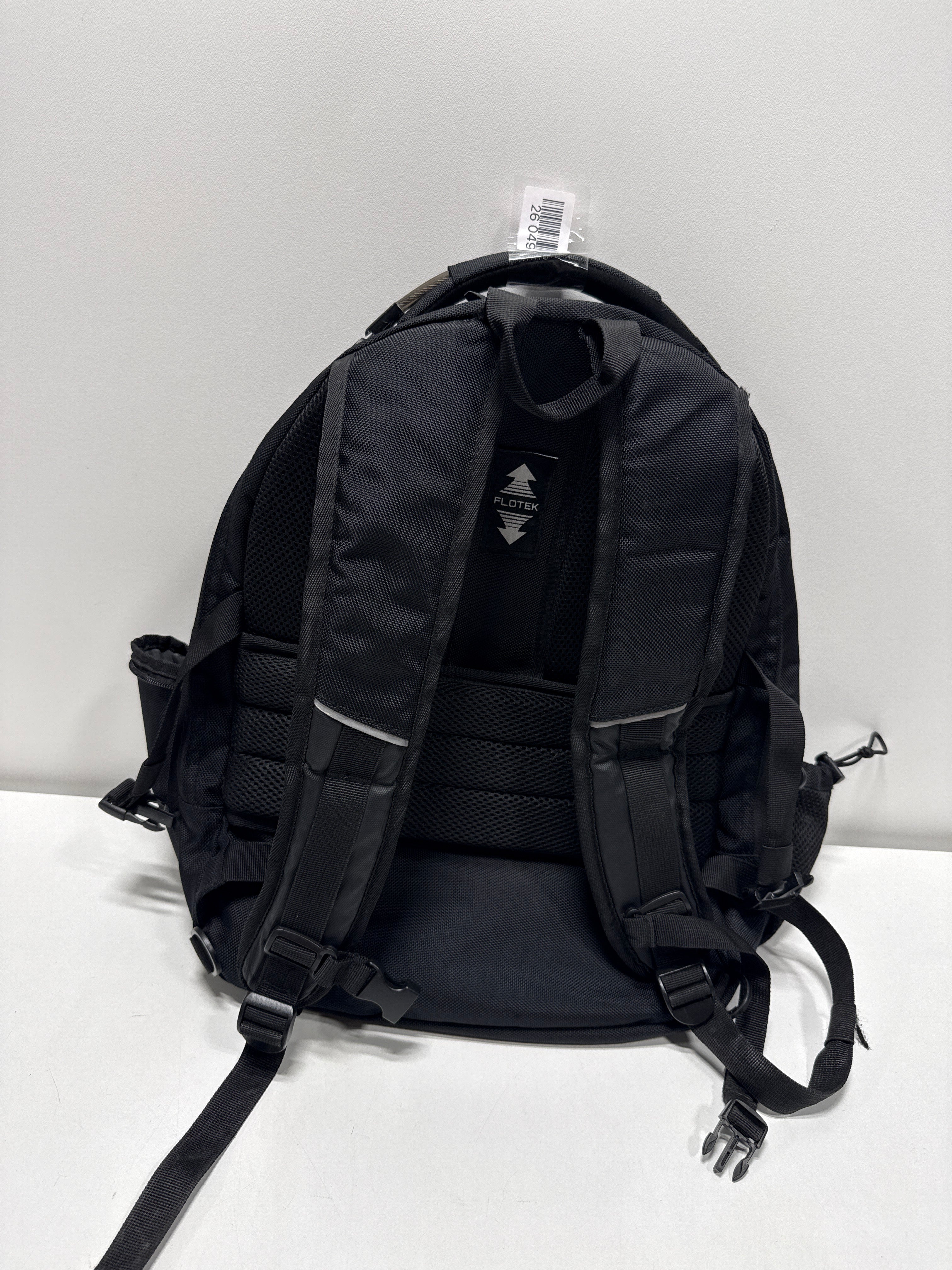 Traveler S Choice on the Go Laptop Backpack II with USB Port