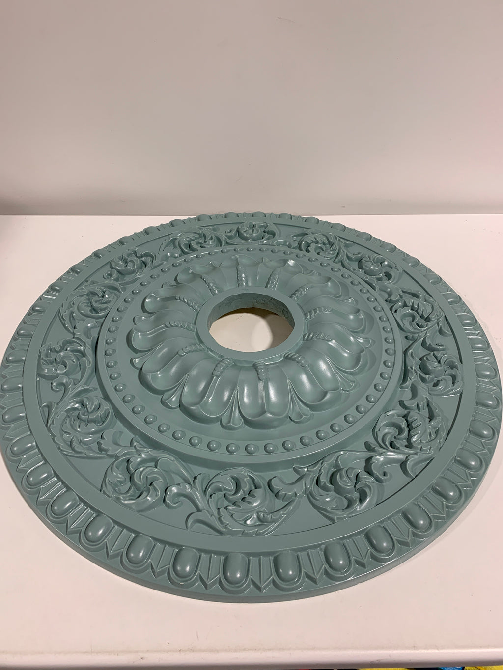 Ekena Millwork CM23VACBF 23 1/2’’OD X 3 1/2’’ID X 2 1/8’’P Vaduz Ceiling Medallion Fits Canopies Up To 3 1/2’’ Cloud