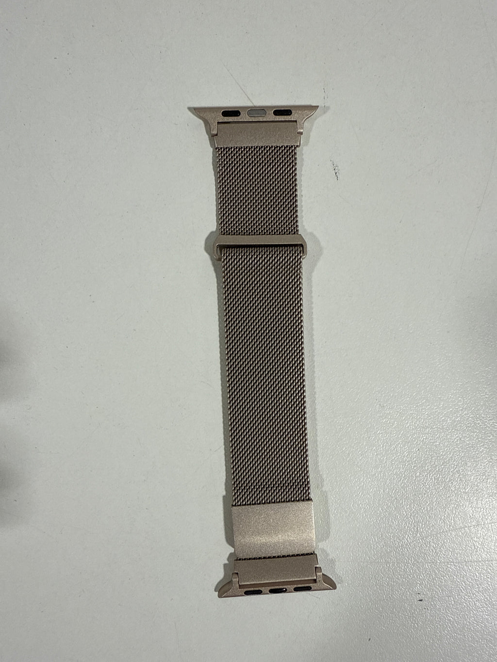 Insignia™ - Stainless Steel Mesh Band for Apple Watch 44mm 45mm 46mm Series 10 49mm SE Ultra and Ultra 2 49mm