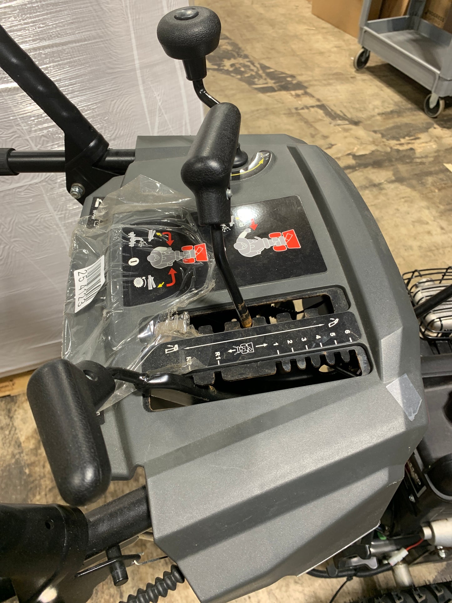 Briggs & Stratton S1224 MD 24" Snowblower 11.5 TP 250cc Engine 1697355