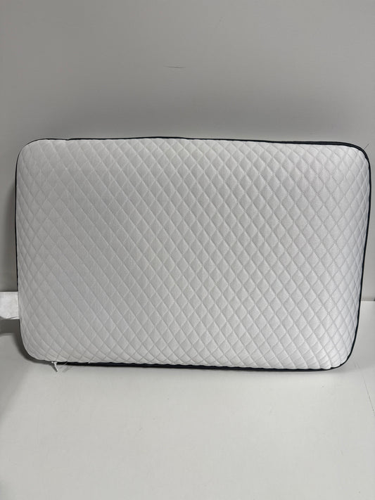 Beautyrest DualCool Carbon Fiber Memory Foam Pillow with AquaCool Technology