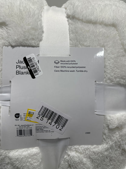 Full/Queen Wavy Jacquard Plush Blanket White - Room Essentials™ - *Bedding