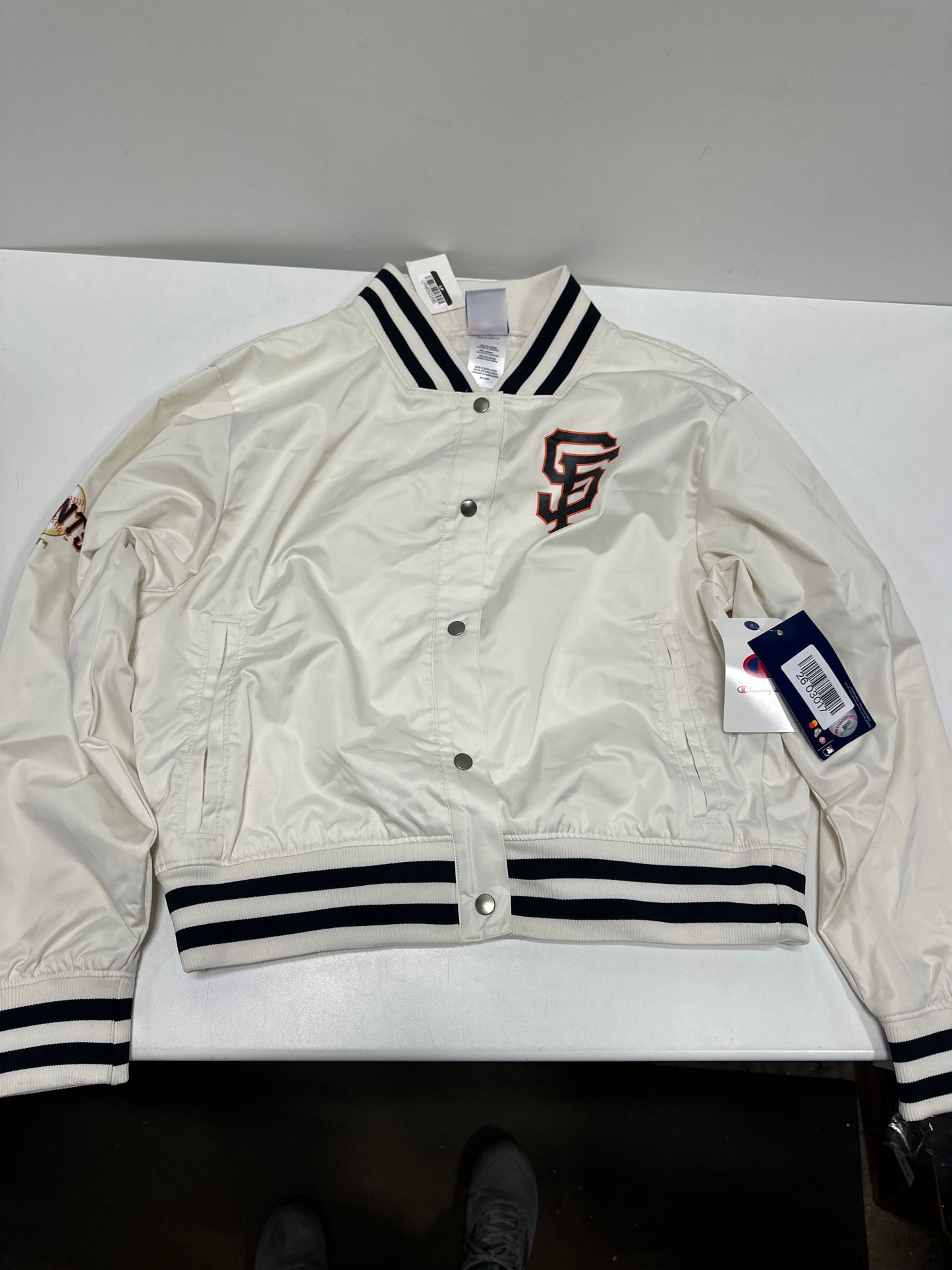 MLB San Francisco Giants Women's Champion Bomber Jacket - M