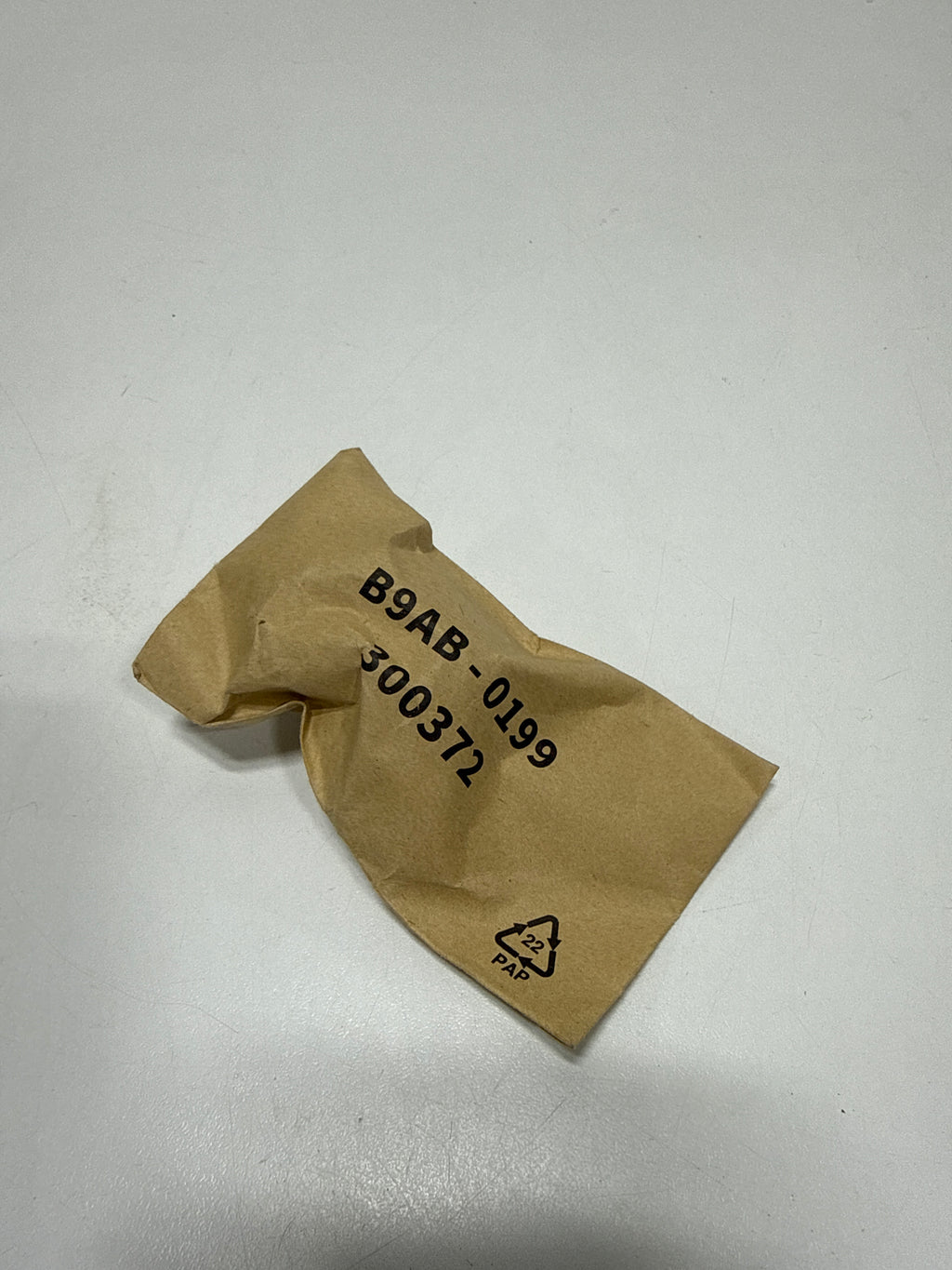 Duravit ME by Starck Elongated Toilet Seat B9AB-0199 Hardware Bag