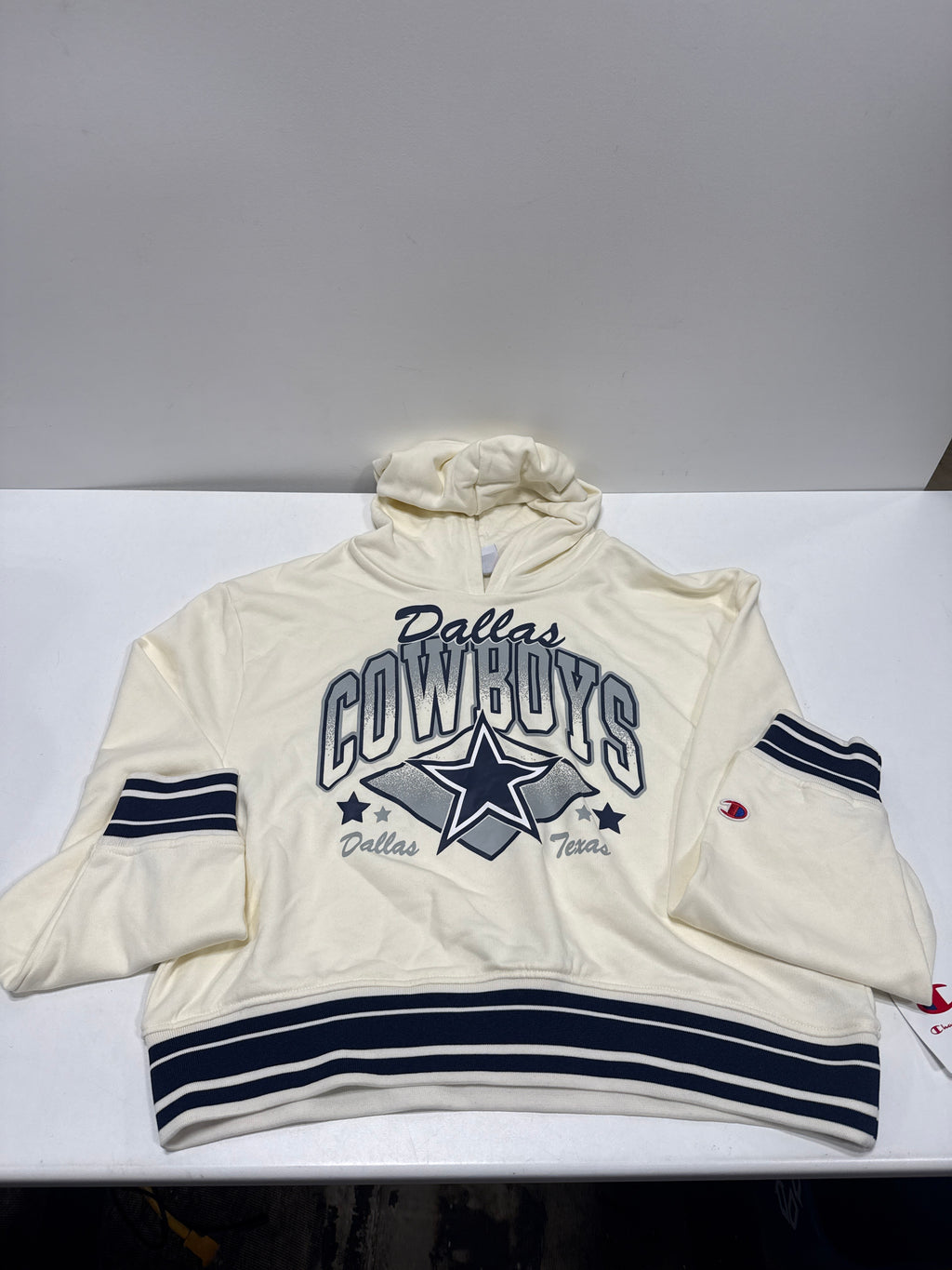 NFL Dallas Cowboys Women's Champion Crop Hoodie