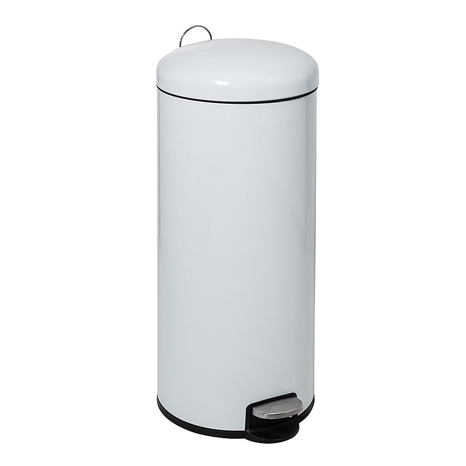 Honey-Can-Do 7.92 Gal. White Retro Metal Household Step-on Trash Can