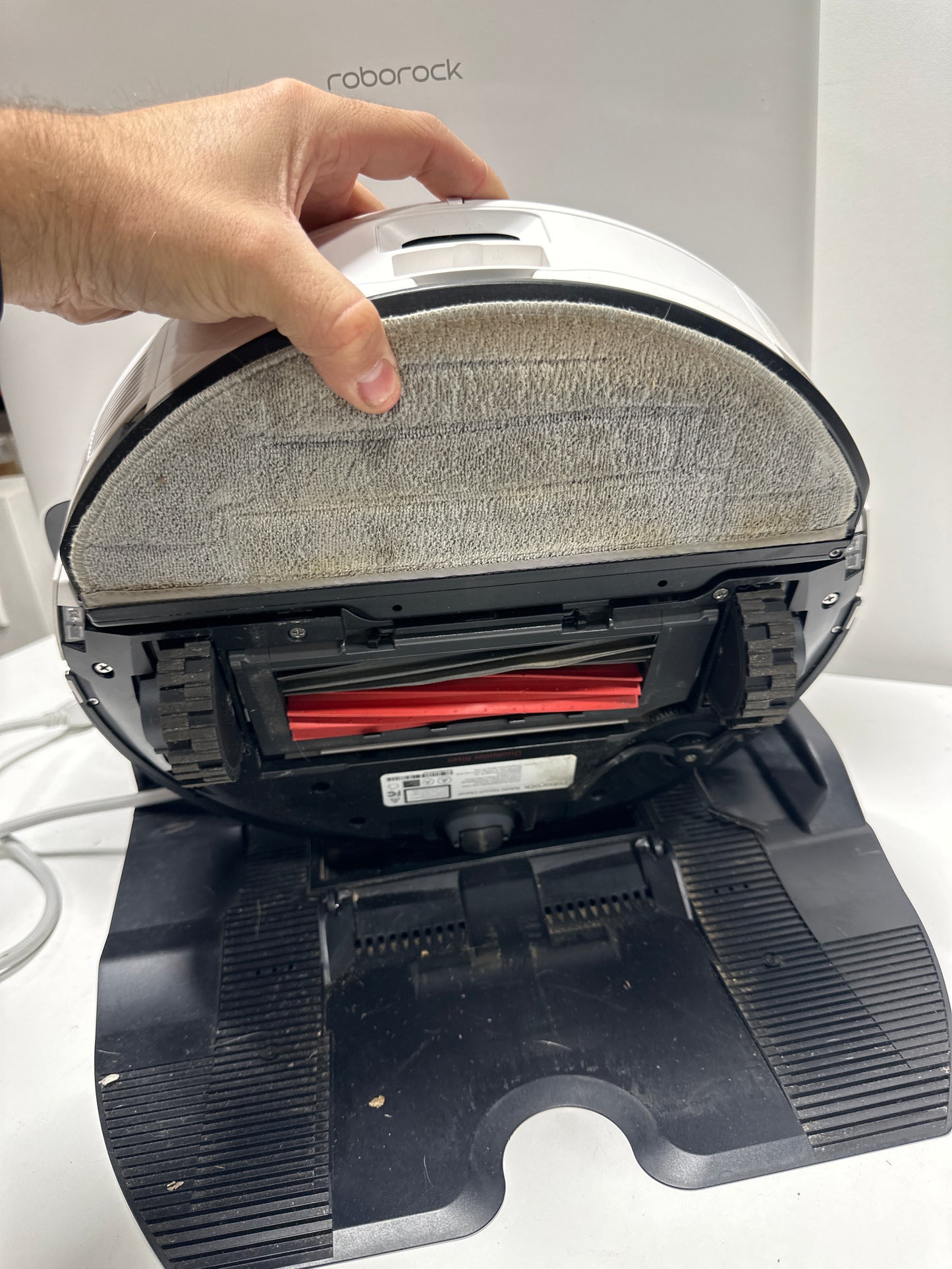 Used Roborock S8 Pro Ultra Robot Vacuum with RockDock Ultra - White