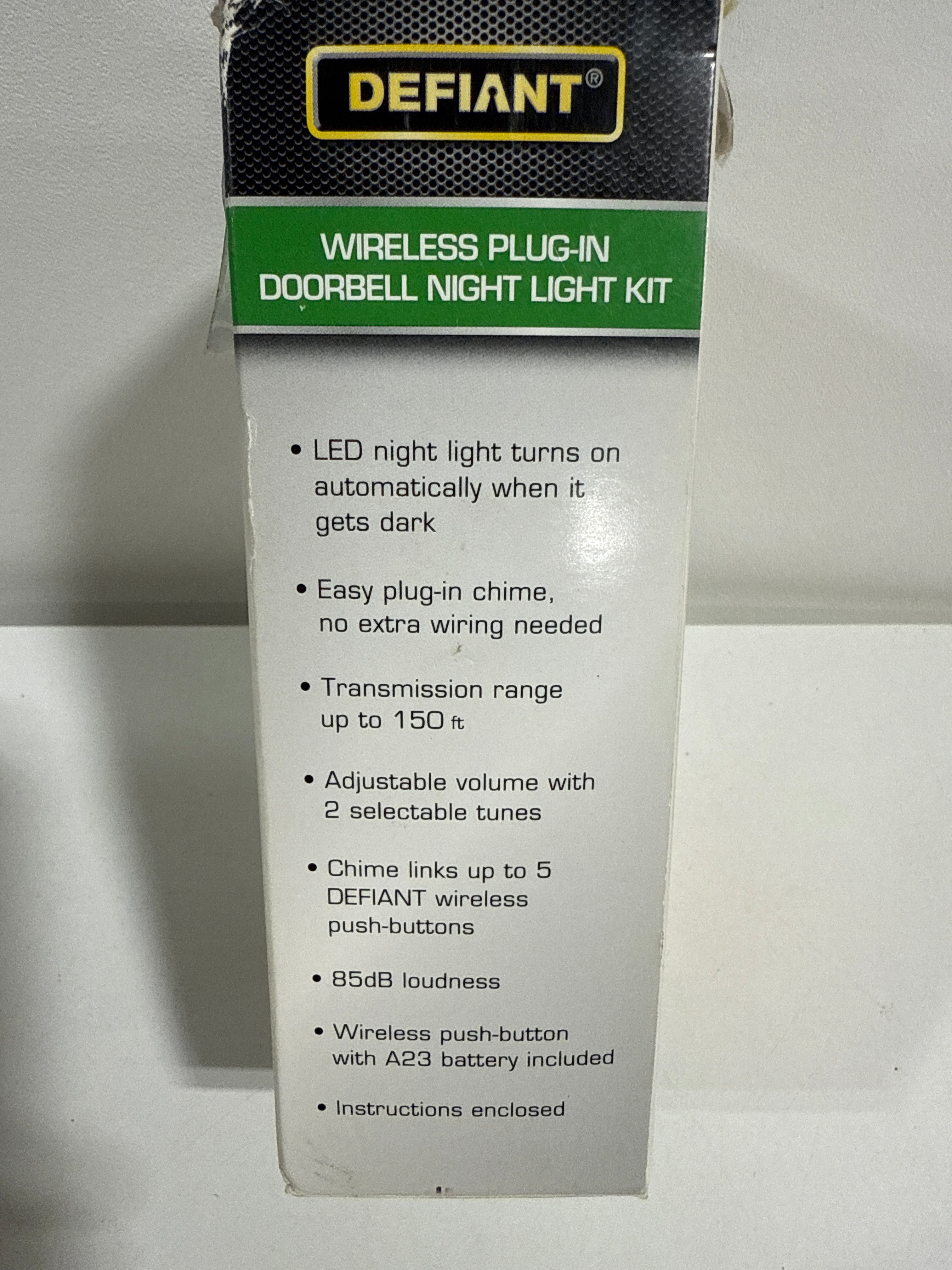 Defiant Wireless Plug-in Doorbell Kit and Wireless Push Button White - *Tools Hardware & Misc