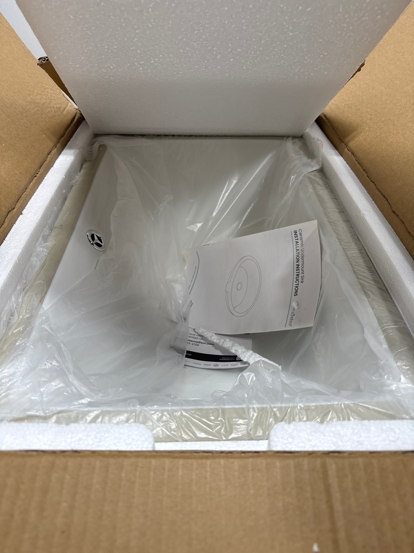 Swiss Madison SM-UM625 Voltaire 21 Rectangular Under-Mount Bathroom Sink