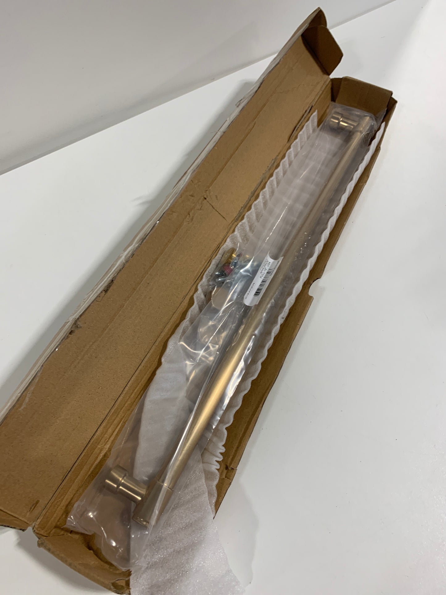 Emtek Jasper Appliance Pull 18 Center-to-Center Satin Brass