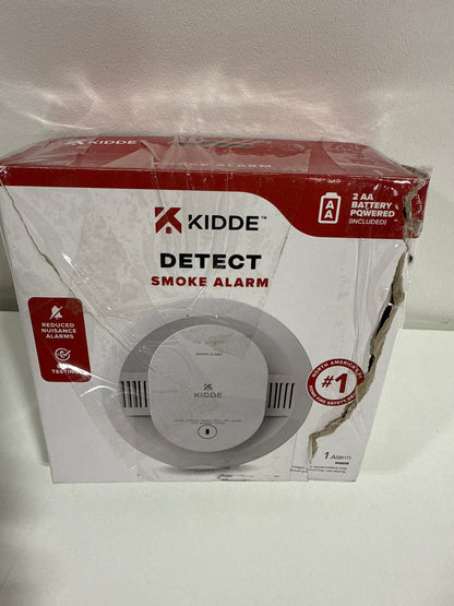 Battery Powered Smoke Detector with Photoelectric Sensor 21031447