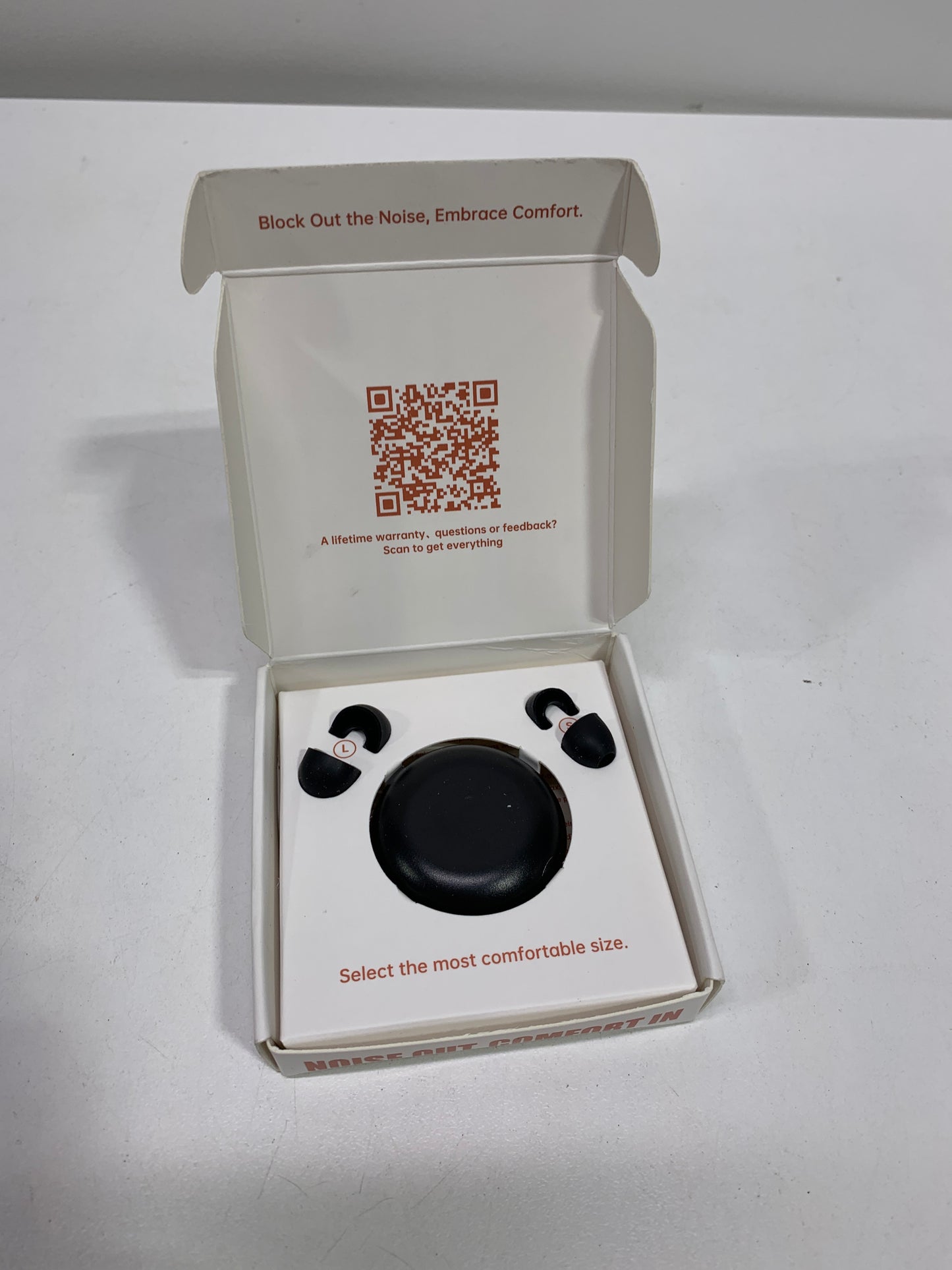 Kinglucky Ear Plugs SNR 28-33 dB Noise Cancelling, Soft Flexible Liquid Silicone, Reusable Hearing Protection for Sleep, Noise Sensitivity, Noise Reduction EarPlugs with 6 Ear Tips in S/M/L M-Black