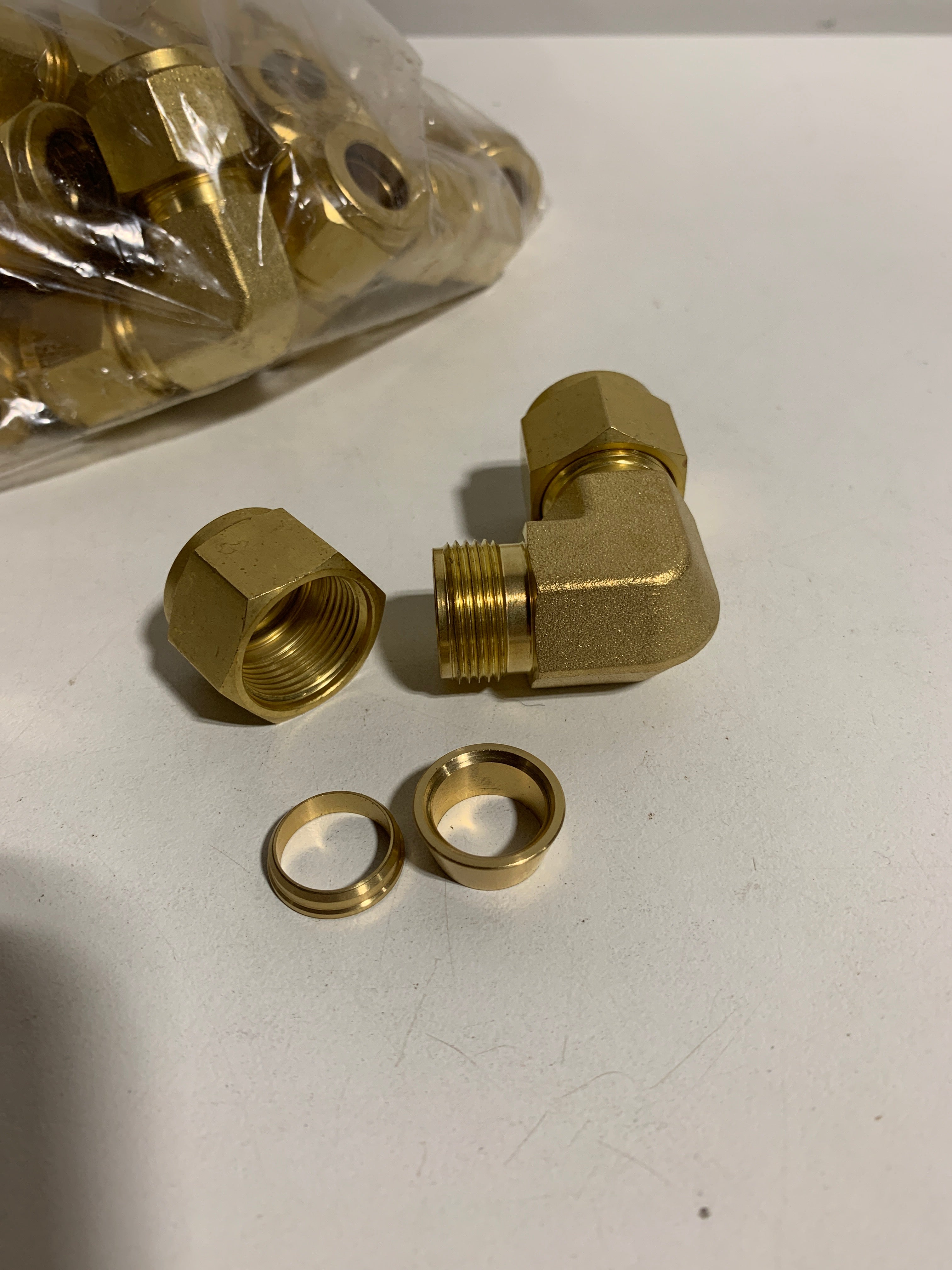 Lot of 19 DK Lok DL 1/2’’ Tube OD Brass Union 90 Elbow Double Ferrule - *Plumbing