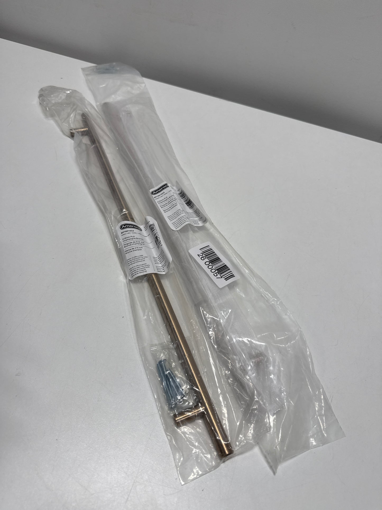 2 x Amerock Bar Pulls 16-3/8 Inch (416mm) Center-to-Center Champagne Bronze Cabinet Pull