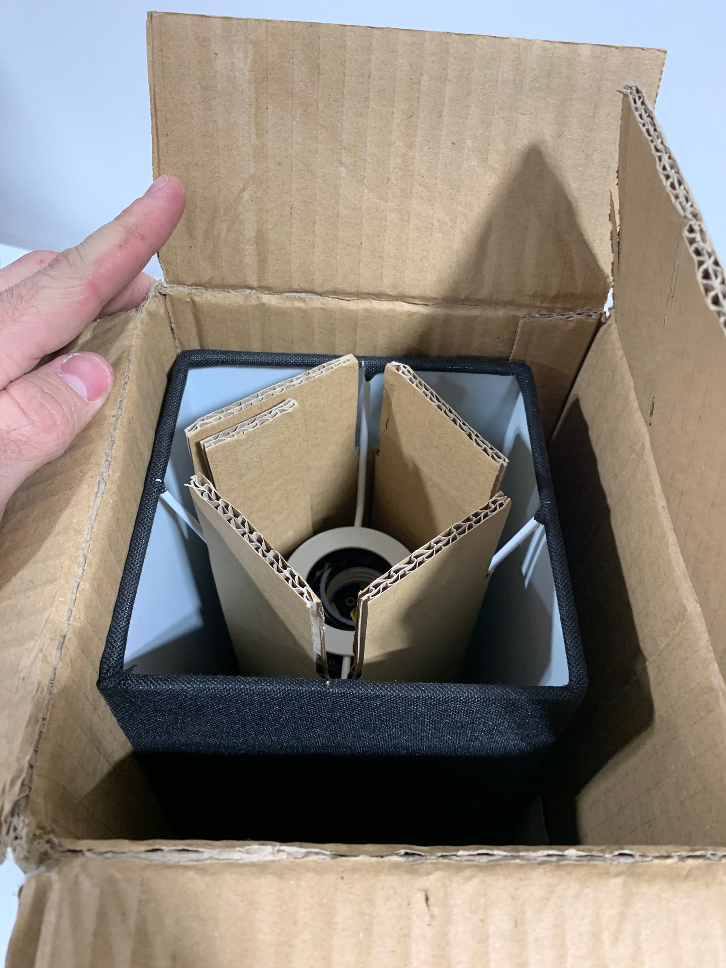 Simple Designs Petite Stick Lamp with USB Charging Port Black