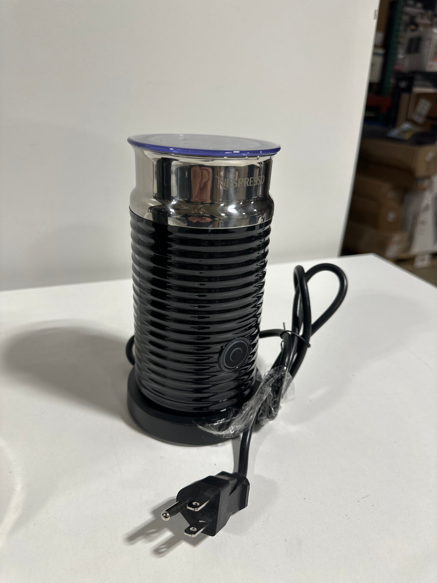 De'Longhi - Nespresso Vertuo Plus Deluxe Coffee & Espresso Machine