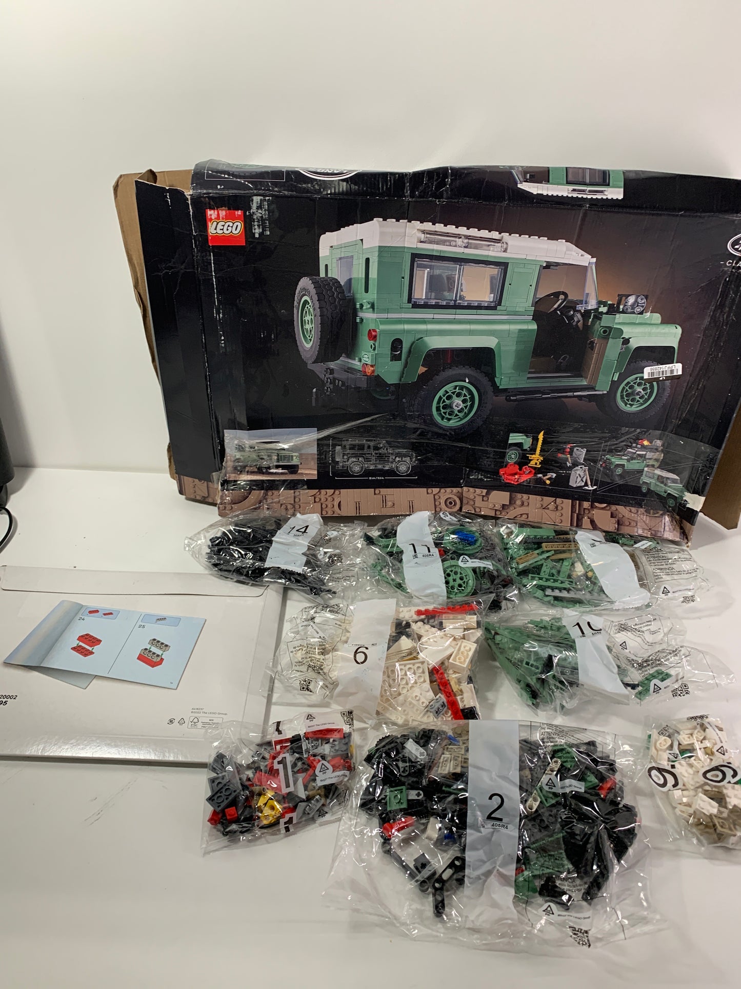 See Desc LEGO Icons Land Rover Classic Defender 90 Model Car Building Set 10317