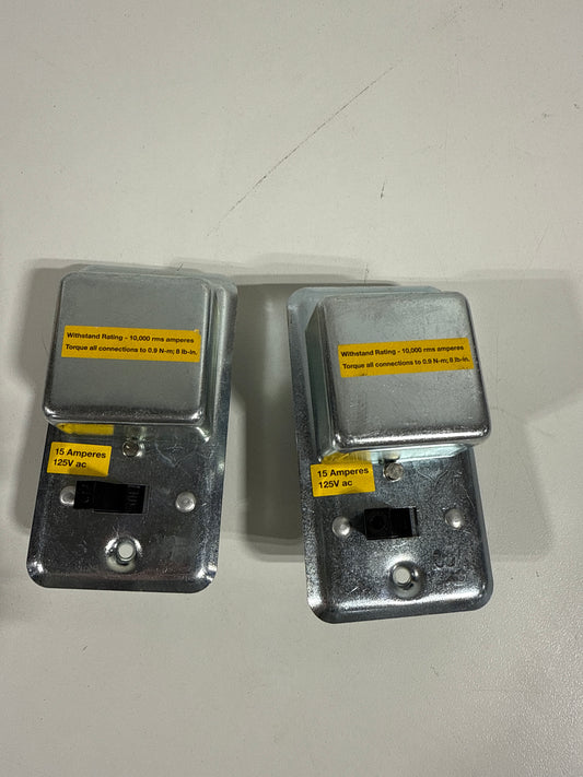 2 Cooper Bussmann SSU Series 2-1/4 in. Fuse Box Cover with Switch