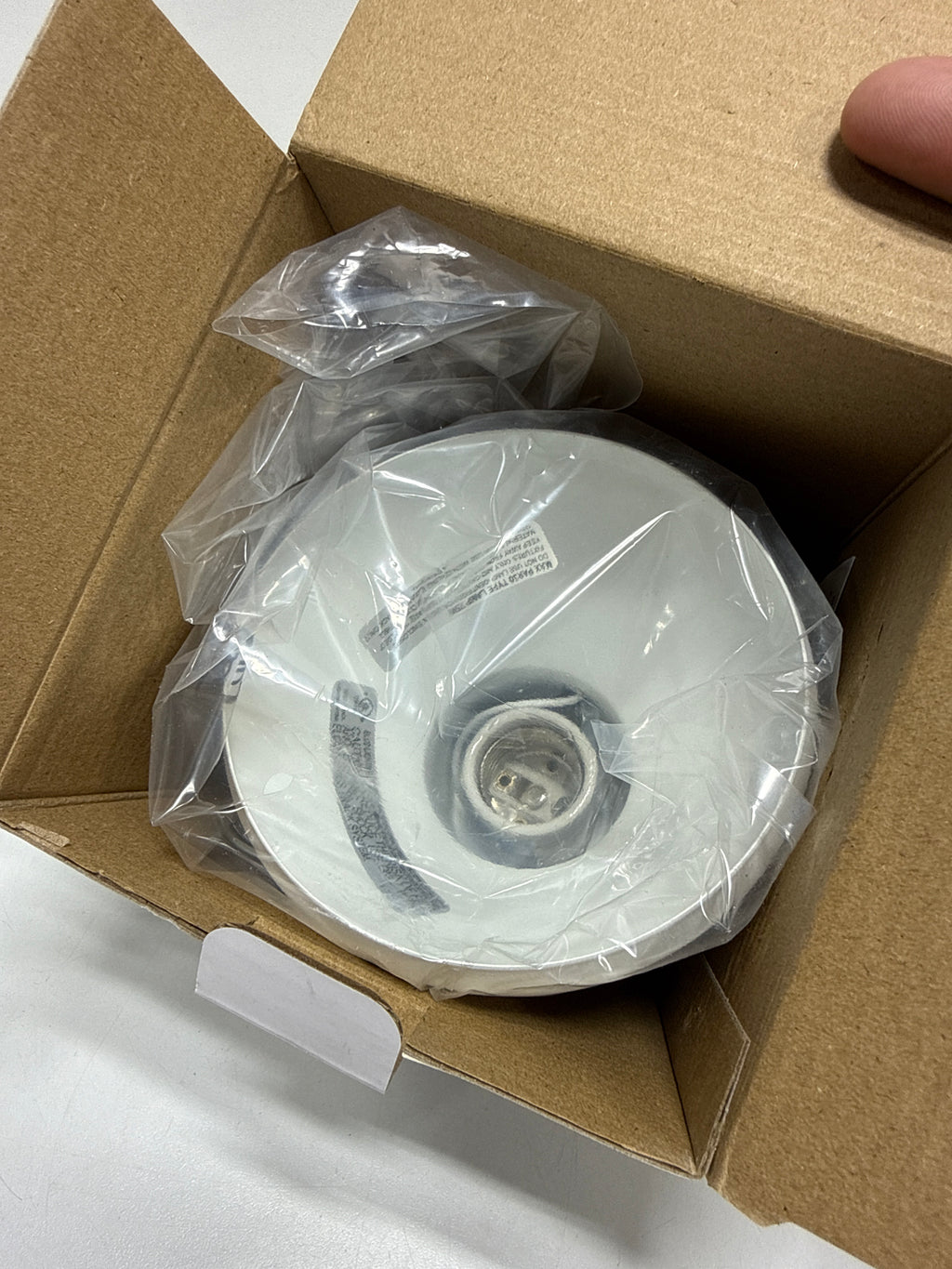 Elco Et658 75W Line Voltage Par30 Solid Par Classic Fixture - White