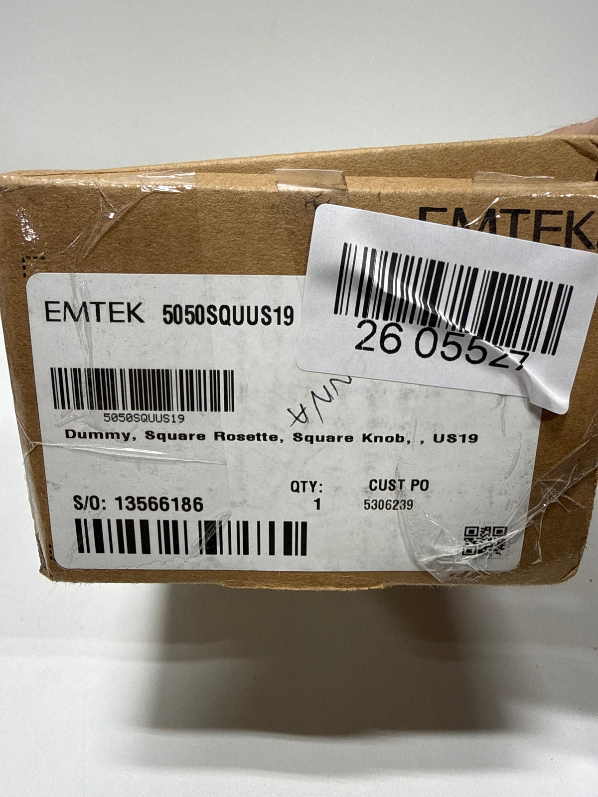 Emtek Square Knob with Square Rosette 5050SQUUS19