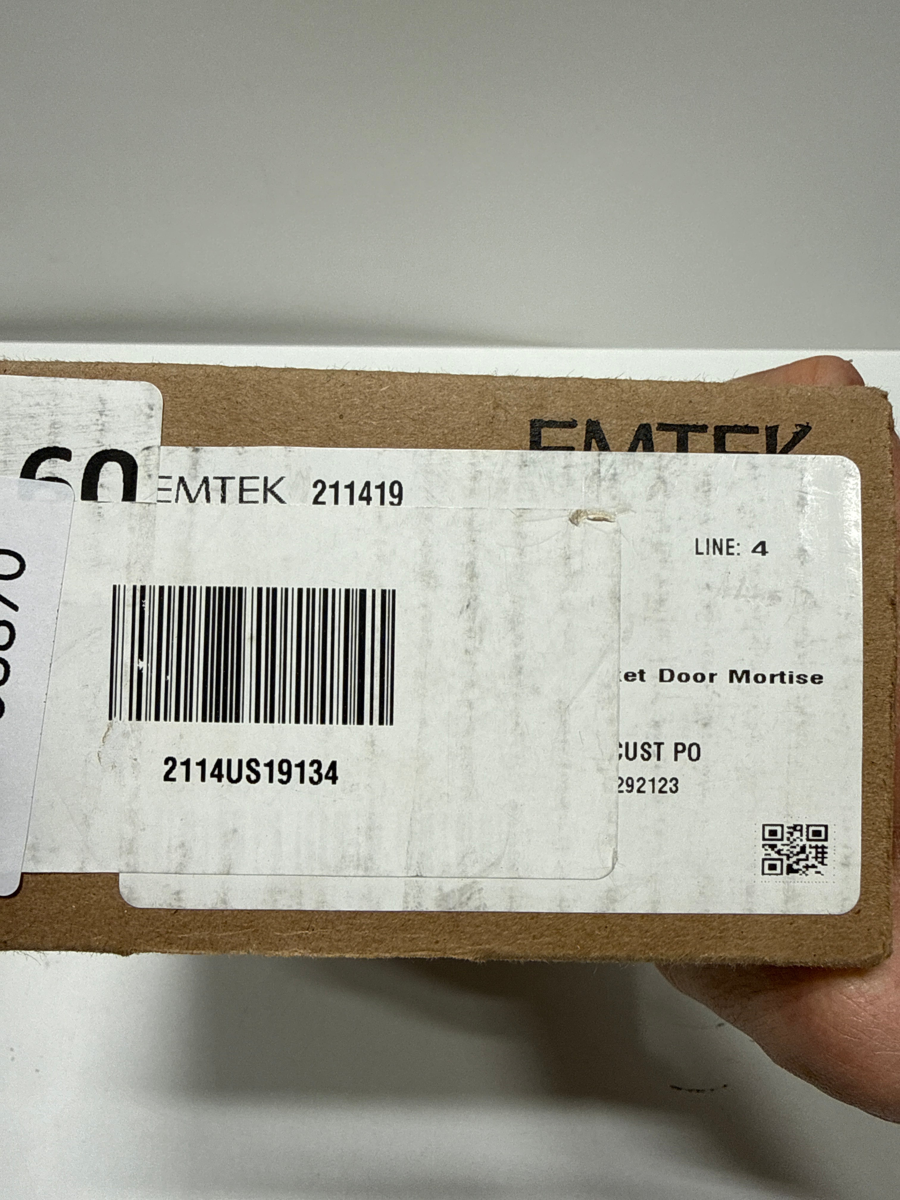 Emtek Flat Black Pocket 2114US19134