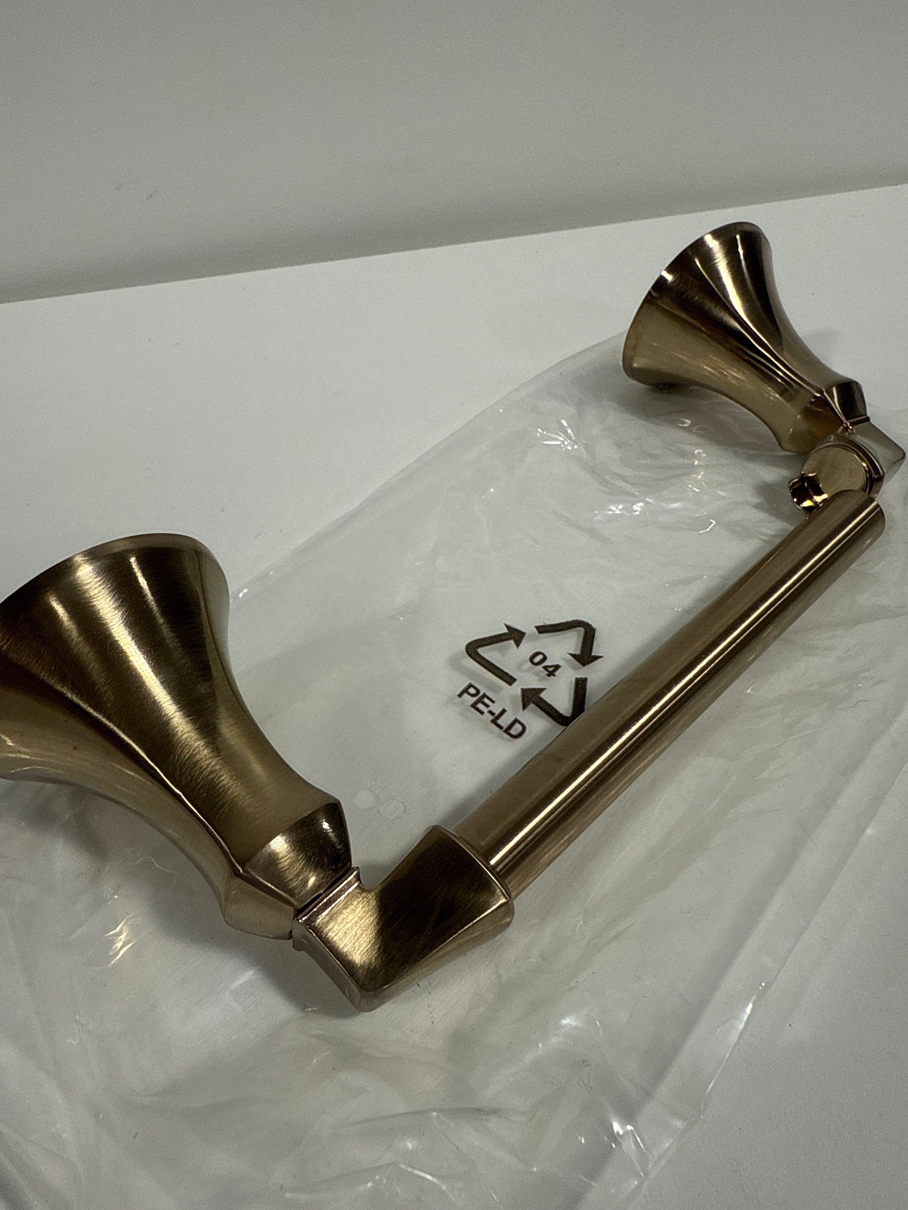 MPN: A725BG Size: [1/2 ] Color: [gold] Material: Metal Weight: 0.18 - *Tools Hardware & Misc