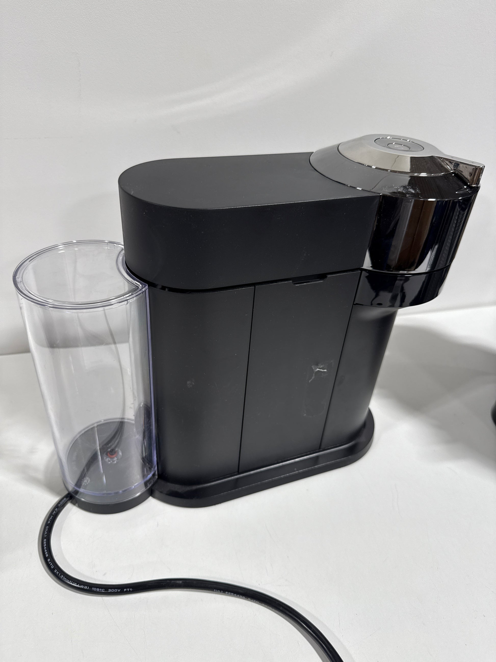 Nespresso Vertuo Next Deluxe Coffee and Espresso Machine by Breville Dark Chrome with Aeroccino Milk Frother - Dark