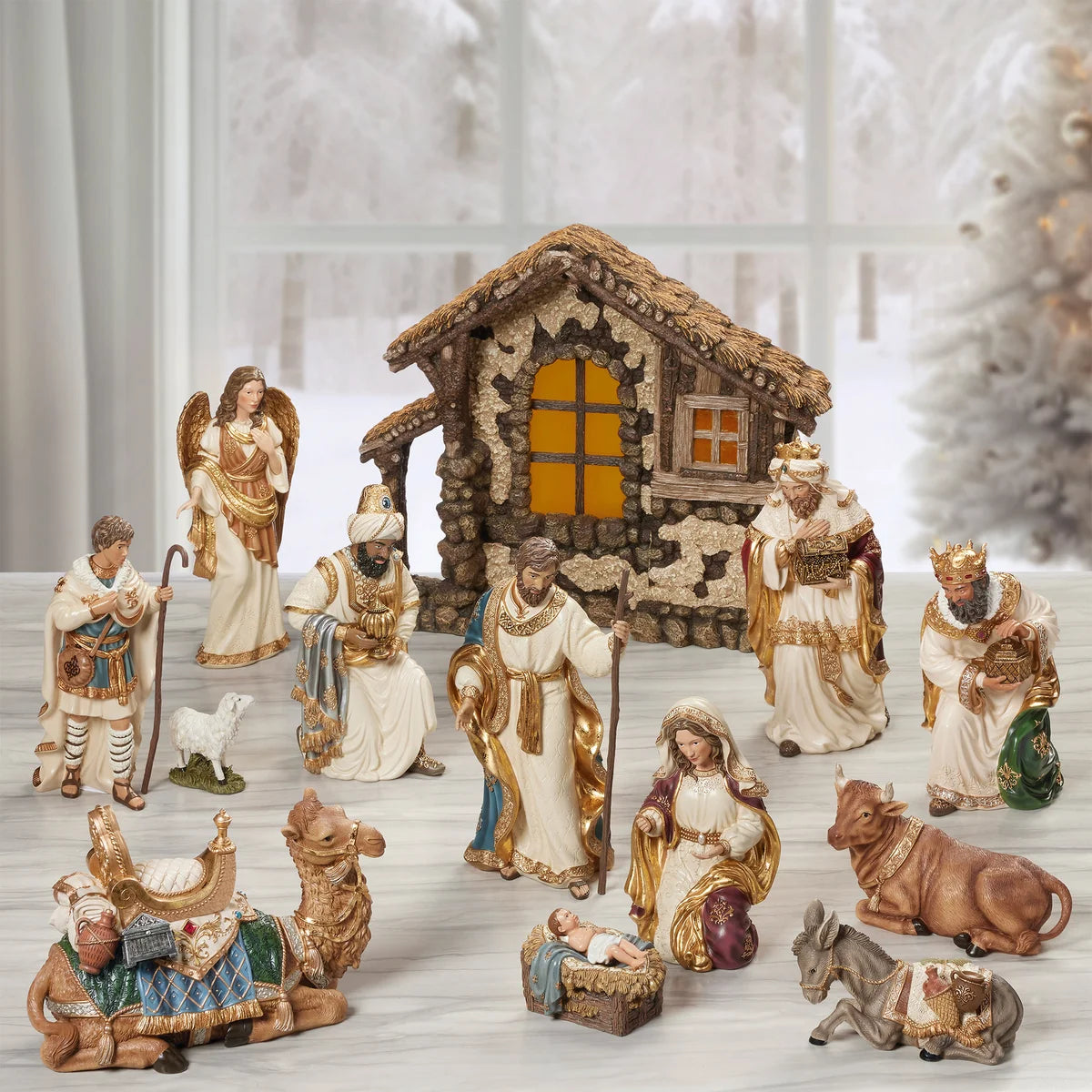 Kirkland Signature Hand Painted Nativity 14-Piece Set - *Christmas & Seasonal