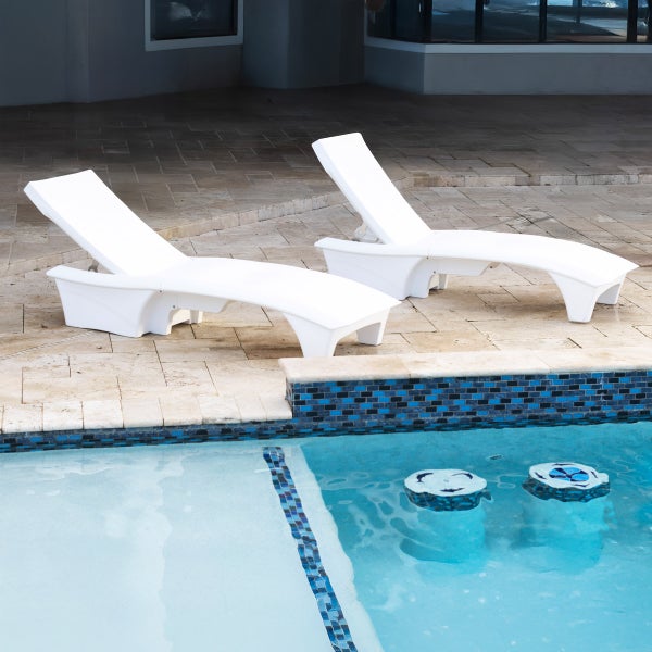 Step2 Two-pack Vero Adjustable Pool Lounge Chairs