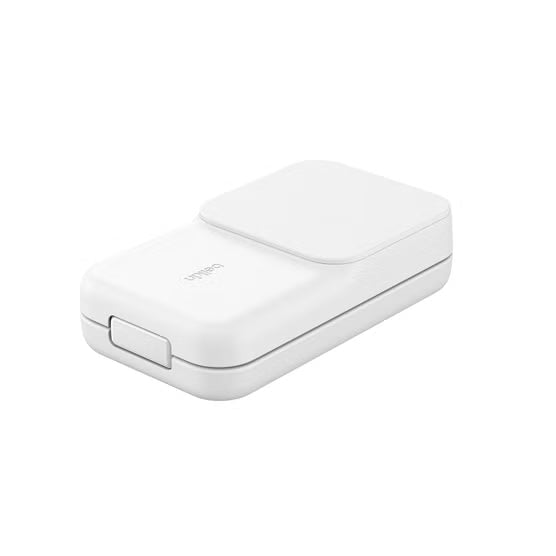 2 x Belkin 3-in-1 Charging Stand Qi2 25W