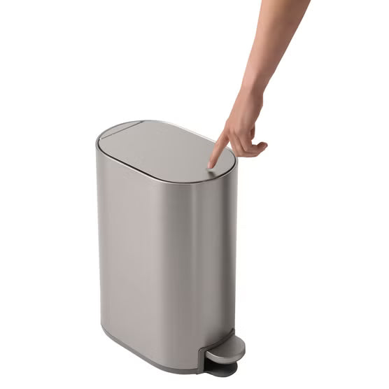 Dent Kohler 8L Step Trash Can