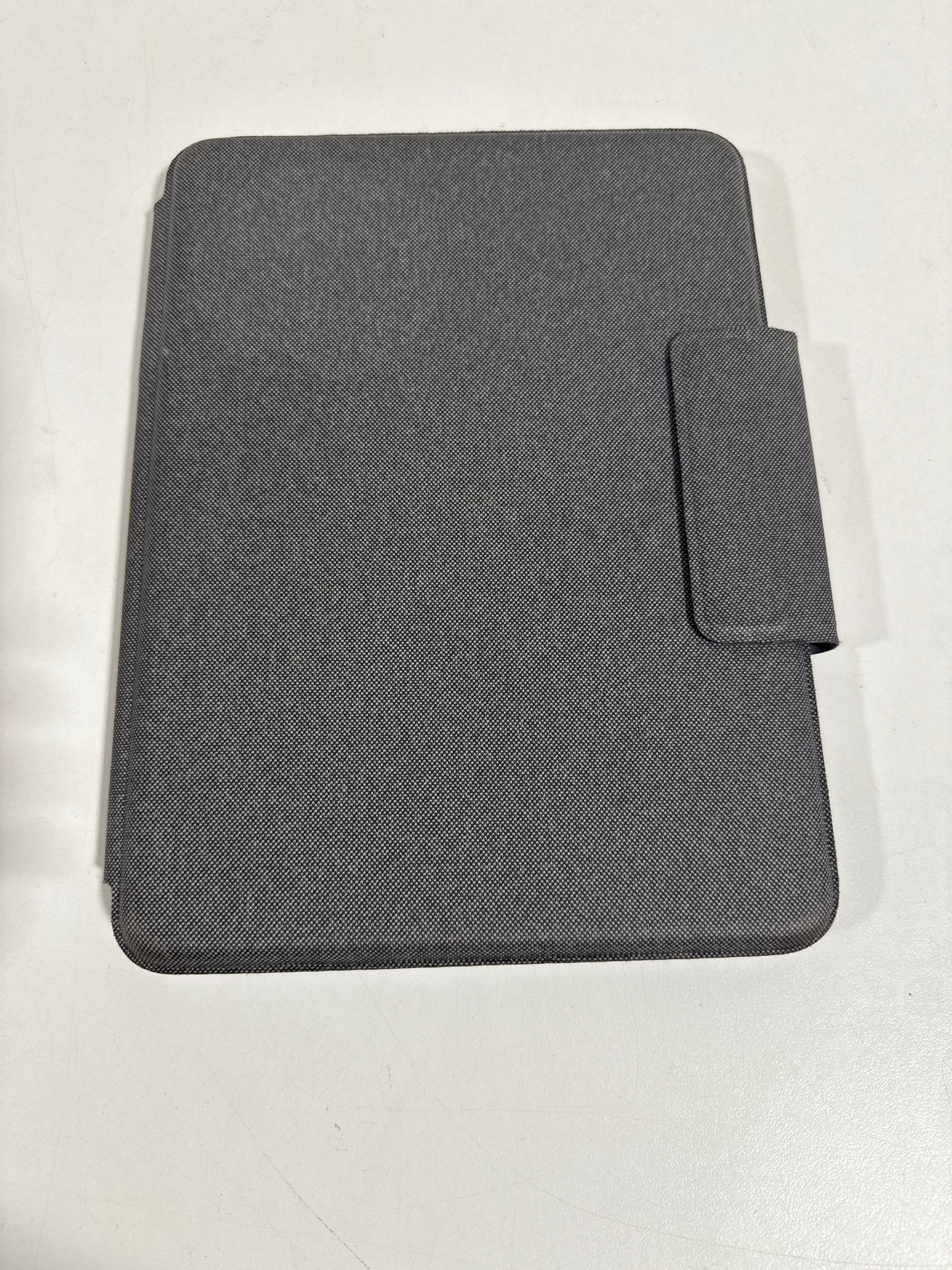 Used Logitech - Folio Touch Keyboard Folio for Apple iPad Pro 11" (1st, 2nd, 3rd & 4th Gen) with Precision Trackpad - Graphite