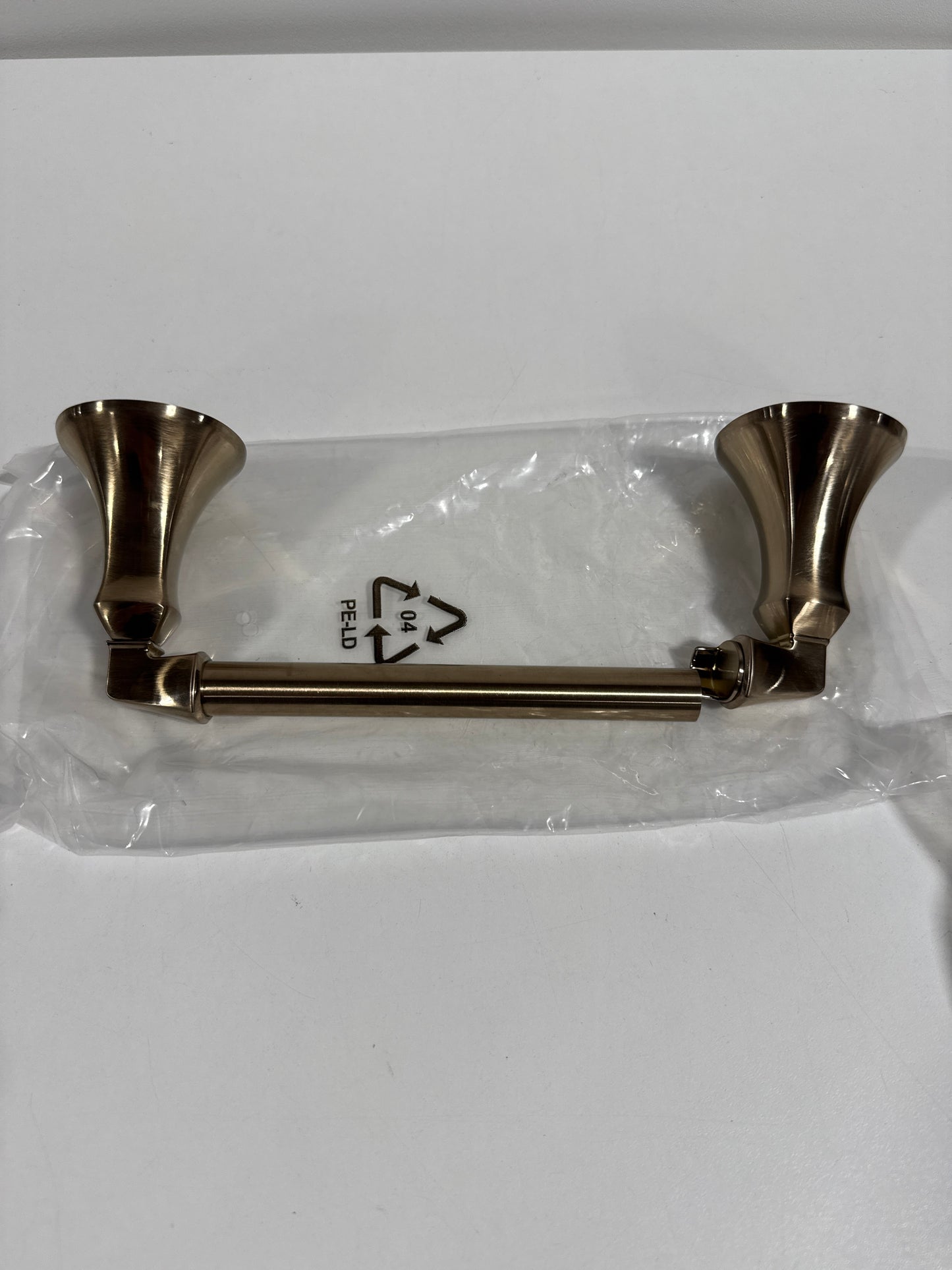 MPN: A725BG Size: [1/2 ] Color: [gold] Material: Metal Weight: 0.18