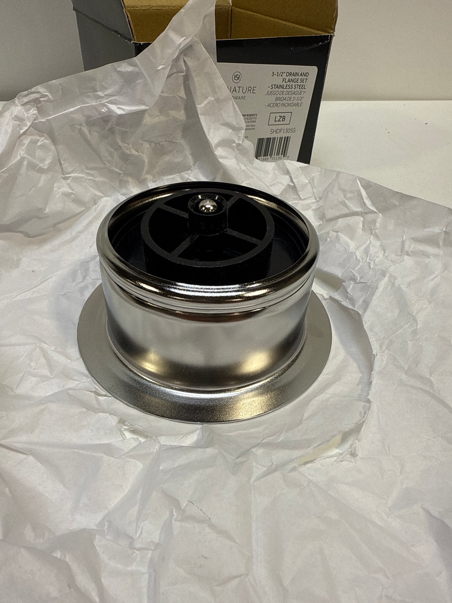 Signature Hardware 949204 3-1/2" Garbage Disposal Flange with Basket Strainer