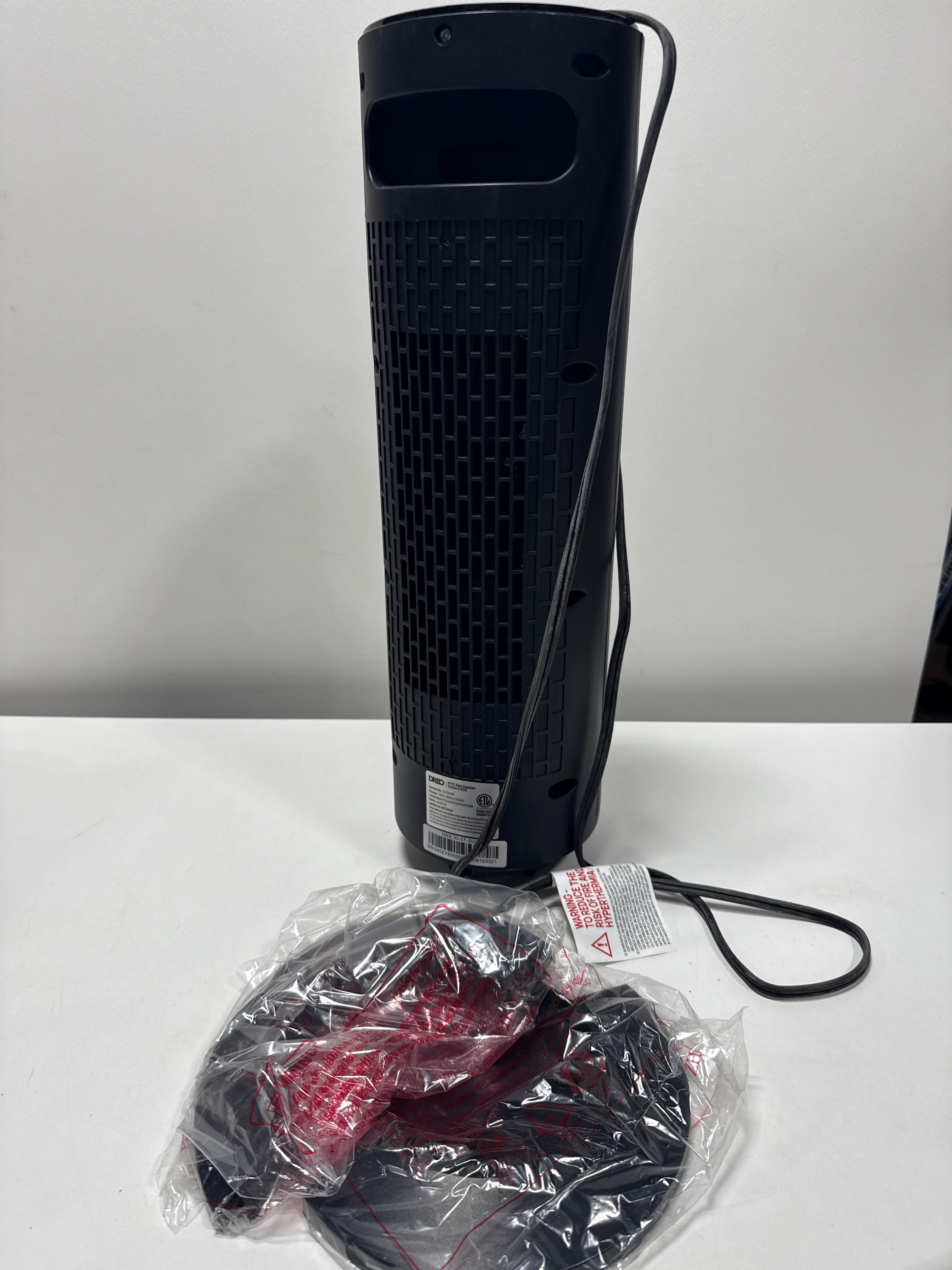 Used DREO 1500W Solaris Plus 20" Portable Oscillating Ceramic Space Heater