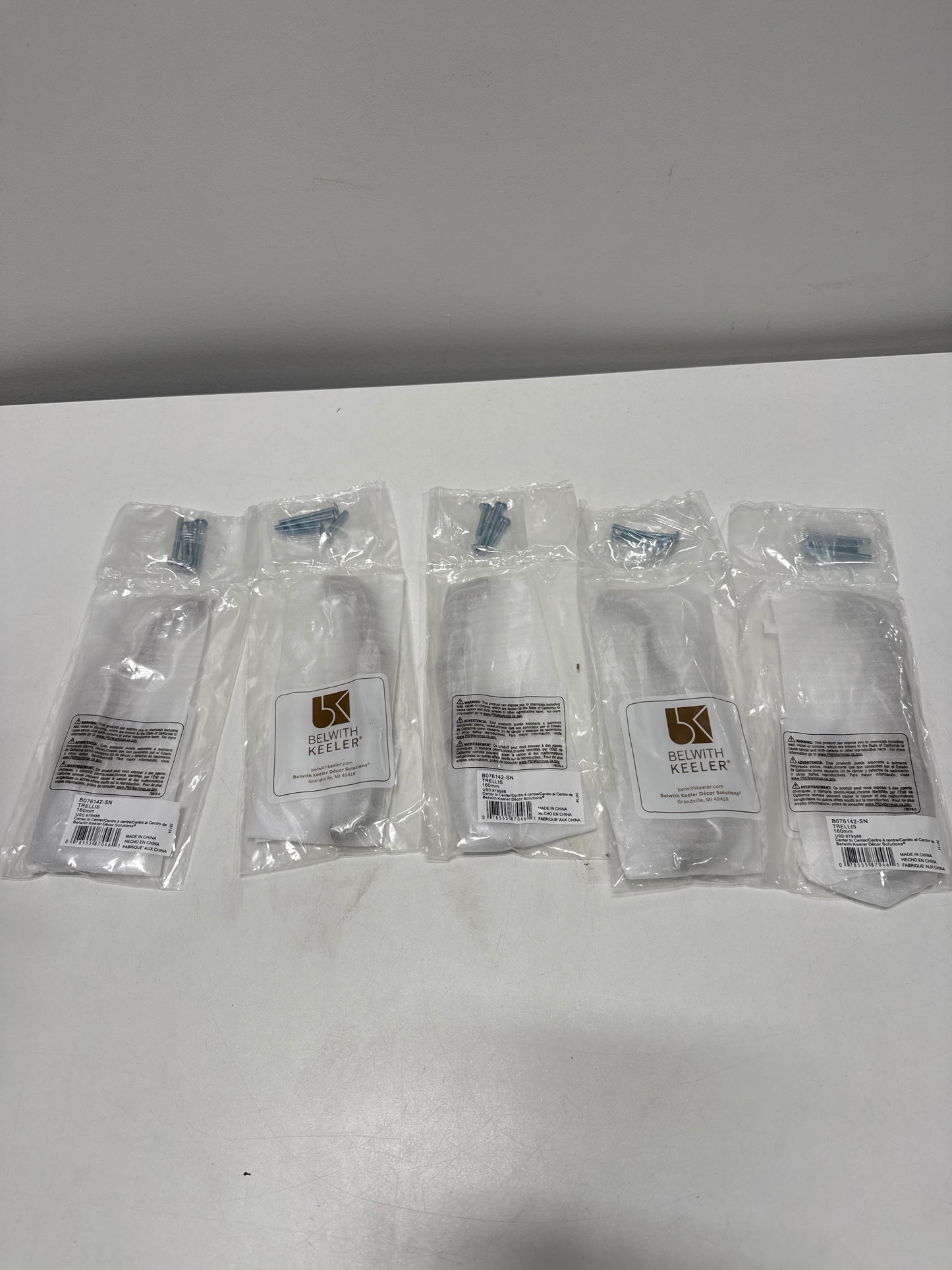 5 x Belwith Keeler B076142 Trellis 6-5/16’’ Center to Center Designer Scalloped Arch Cabinet Handle / Drawer Pull Satin