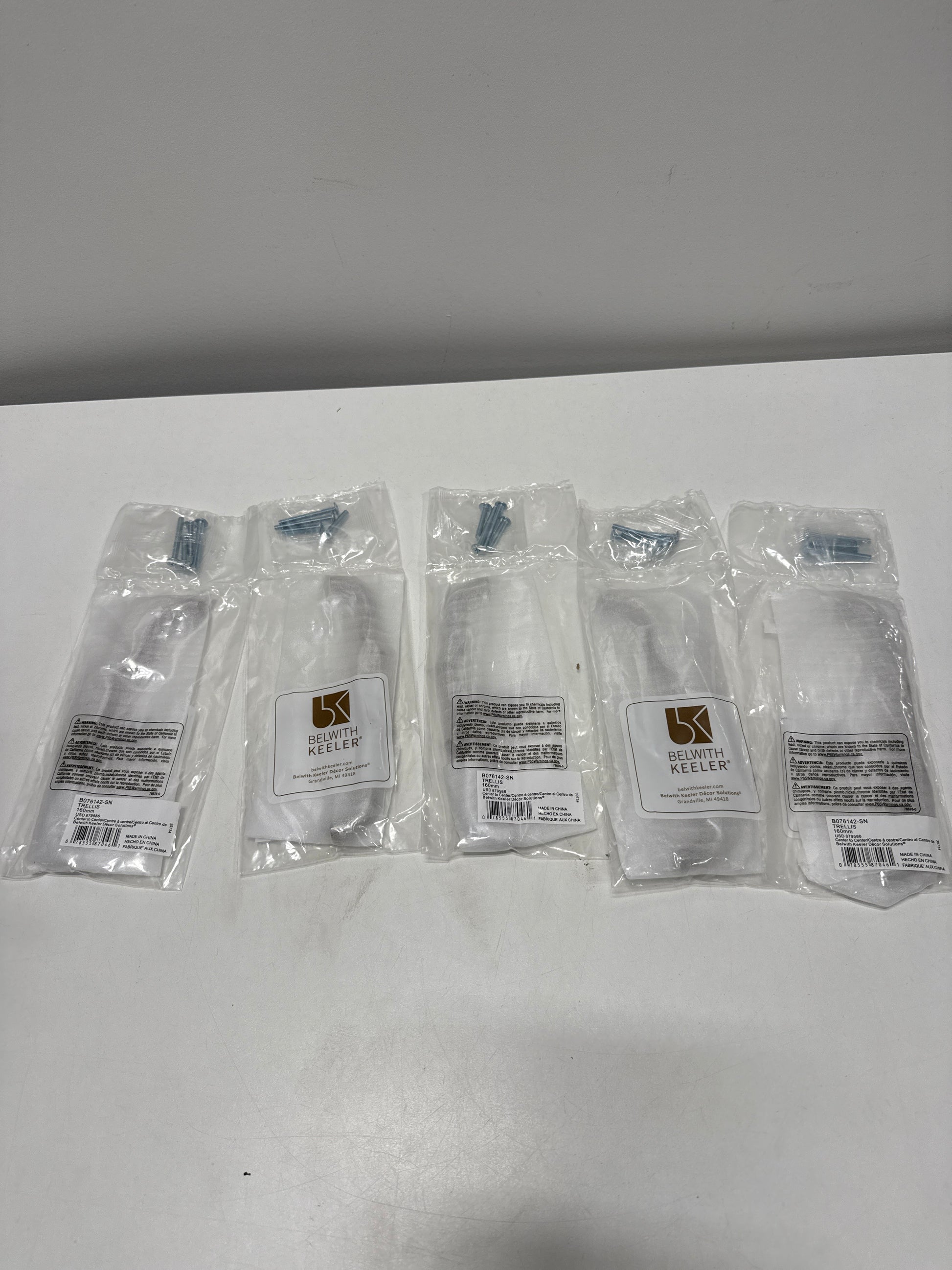 5 x Belwith Keeler B076142 Trellis 6-5/16’’ Center to Center Designer Scalloped Arch Cabinet Handle / Drawer Pull Satin