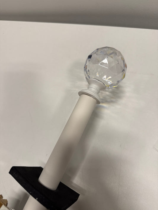 EXCLUSIVE HOME Crystal Ball 1 Curtain Rod and Coordinating Finial Set Matte White Adjustable 36 -72