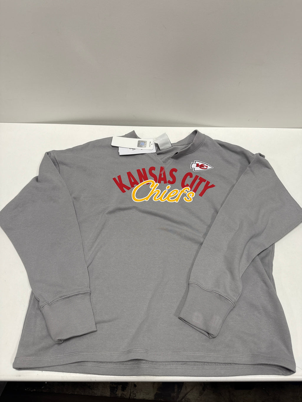 NFL Kansas City Chiefs Women's Gray Long Sleeve French Terry Crew Sweatshirt M