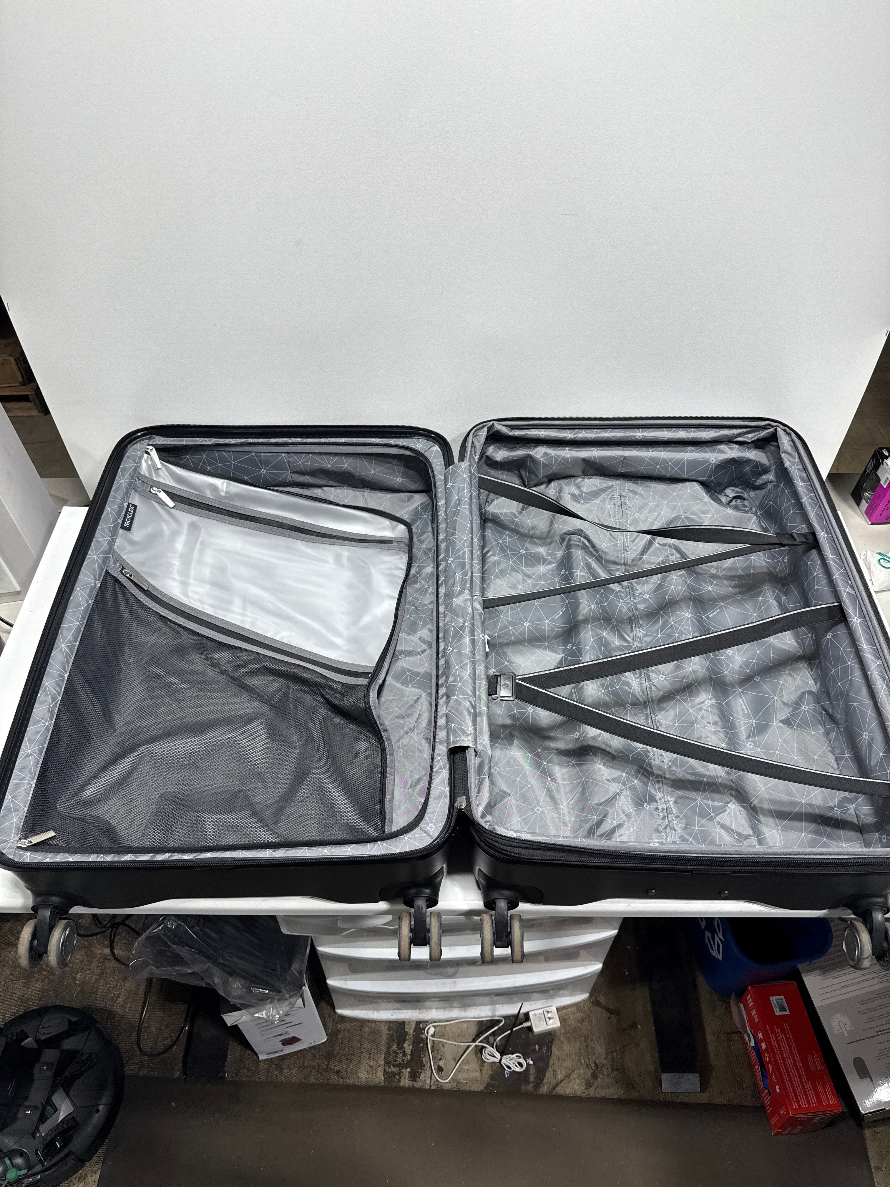 Used Samsonite Element XLT 2.0 Luggage Set 2 Piece Forest Green - *Luggage & Travel