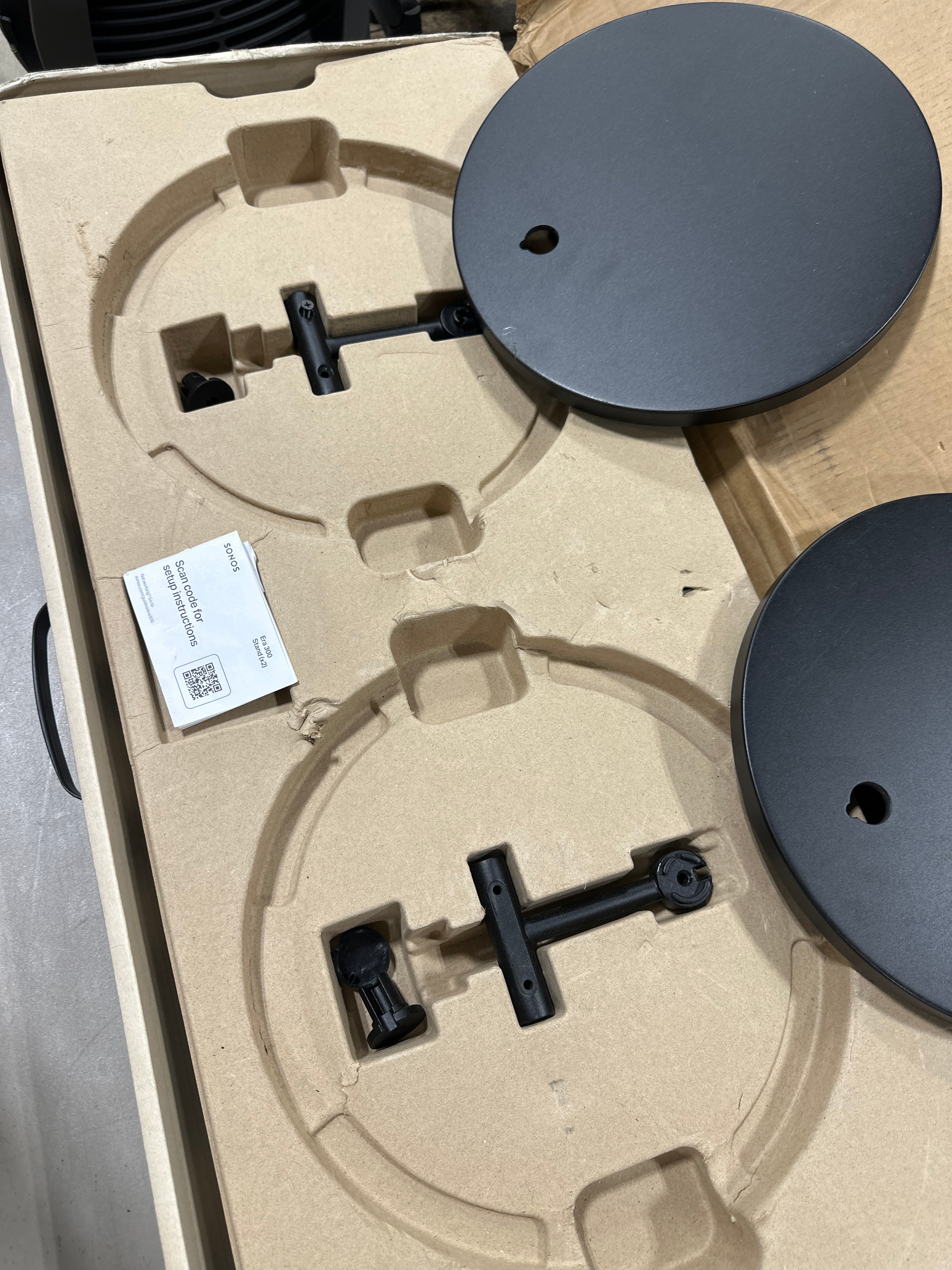 Used missing Hardware Sonos - ERA 300 Stand (Pair) - Black