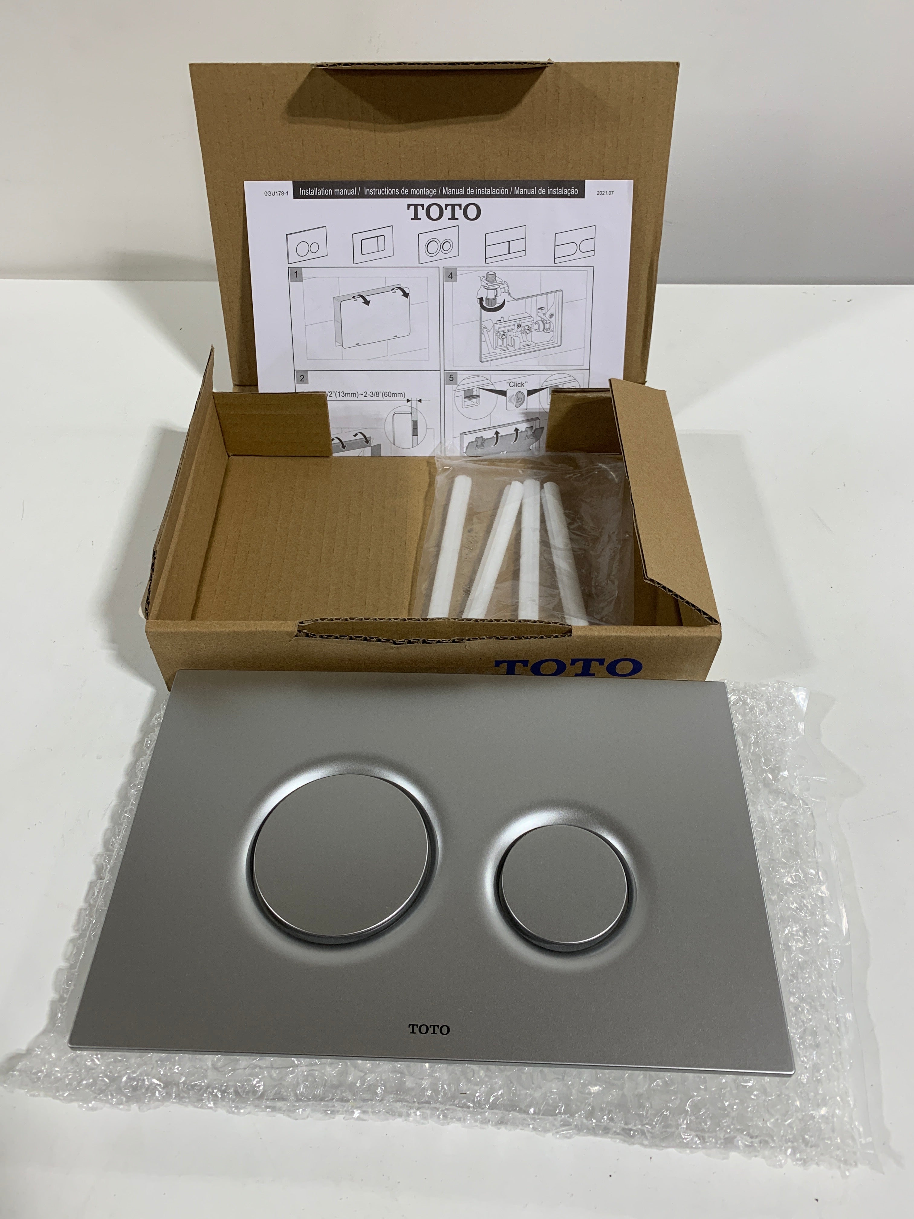 TOTO TYT930MS Dual Button Push Plate with Round Buttons for In Wall Tank Systems (DuoFit In-Wall Tanks) Matte Silver